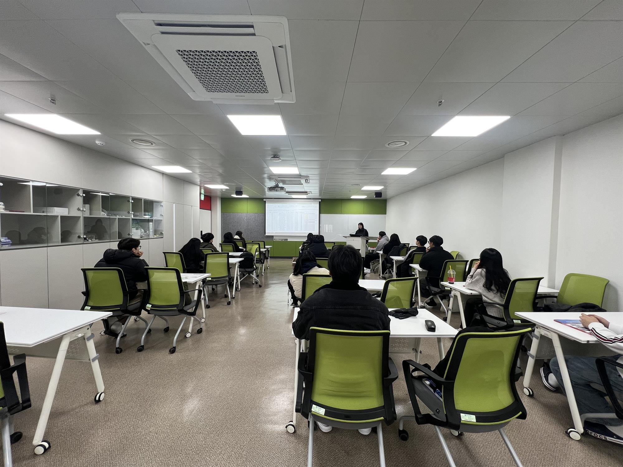 KakaoTalk_20251211_145945752_01.jpg