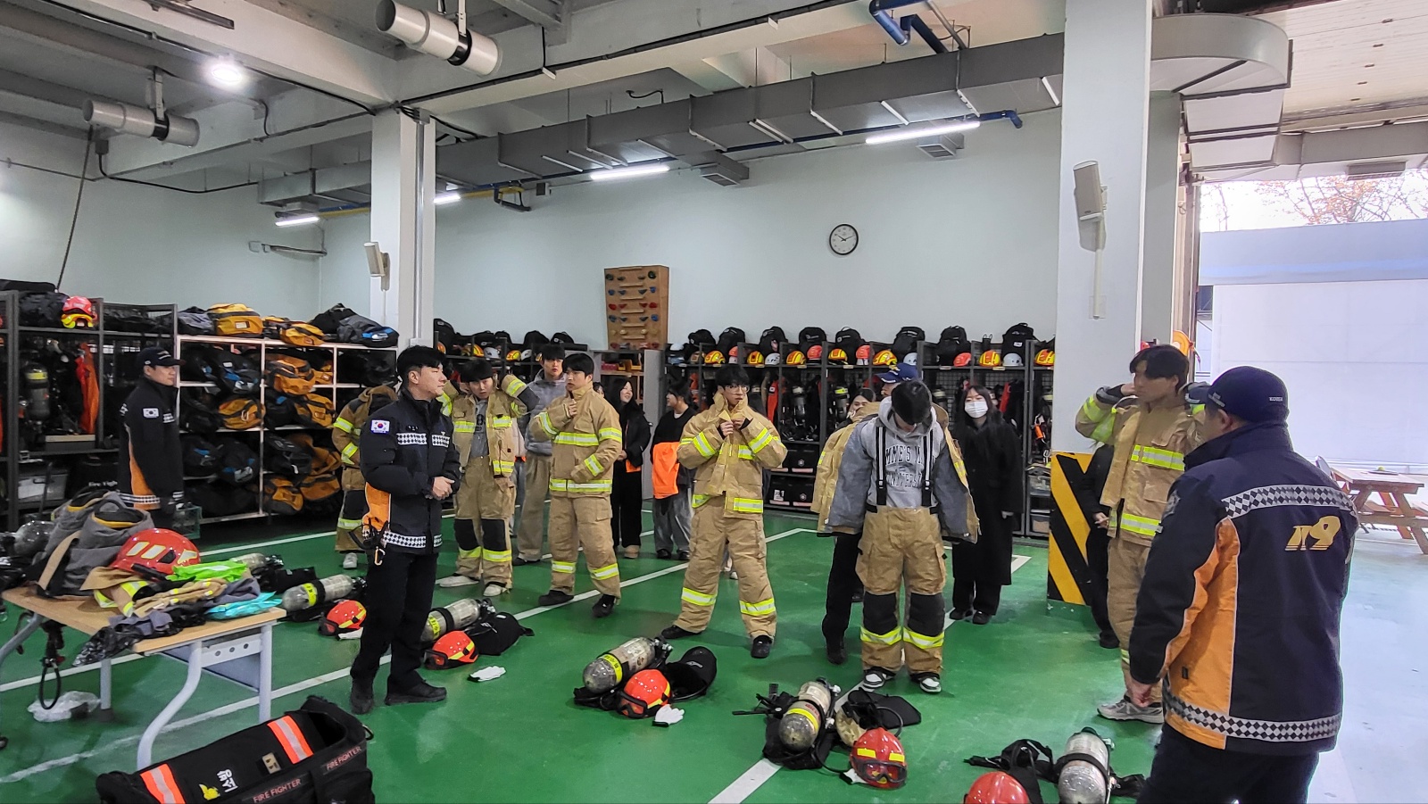 KakaoTalk_20251120_165856093_08.jpg
