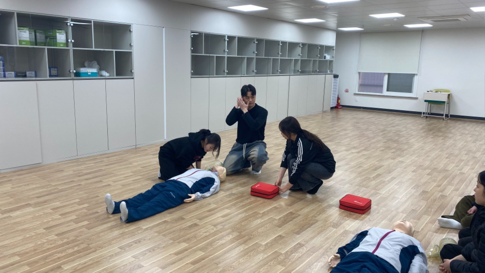 KakaoTalk_20260317_155212910_06.jpg