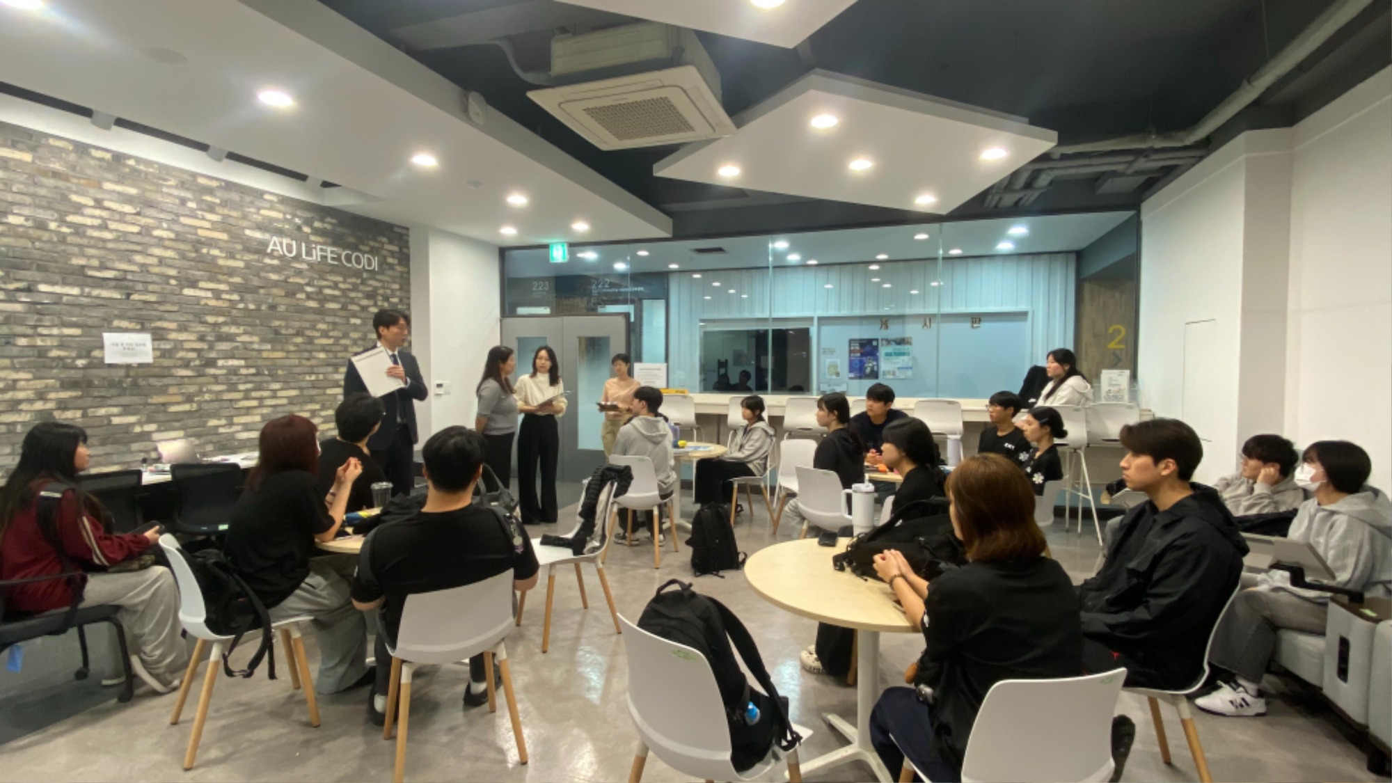 KakaoTalk_20261004_210508246_05.jpg