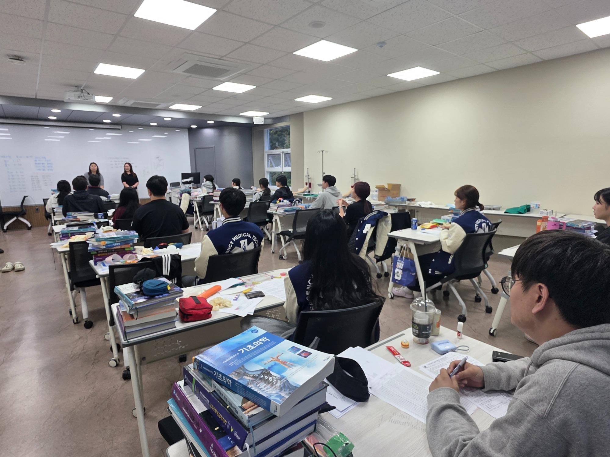 KakaoTalk_20261006_212059627_04.jpg