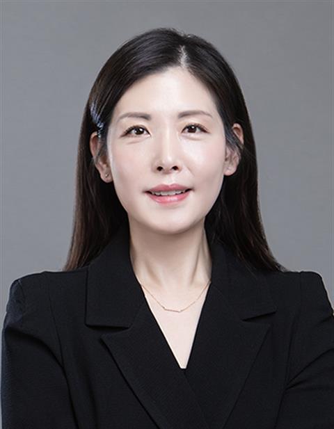 유승은 교수